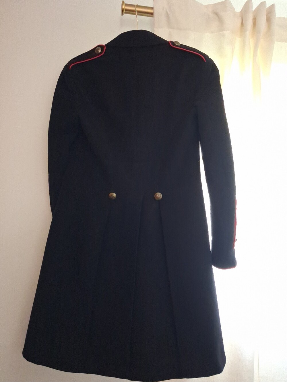 Ralph Lauren Black Double-Breasted Wool Coat with Red Piping - Picture 2 of 9